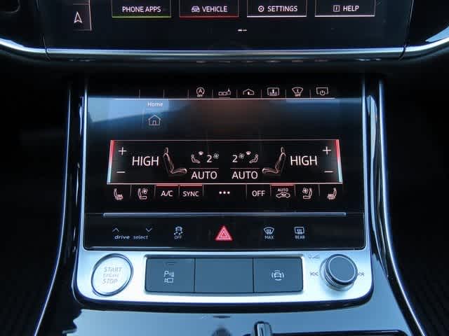 Thumbnail: 2020 Audi A8 - 24