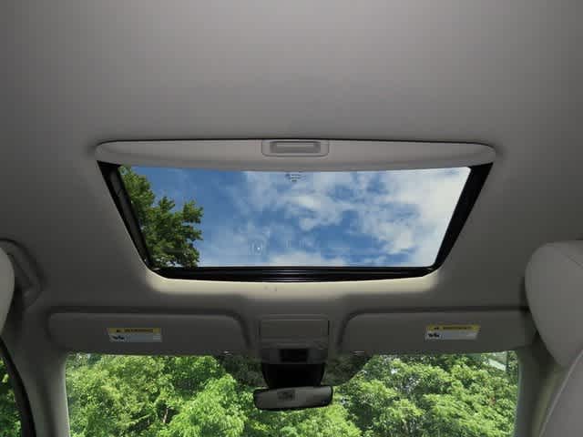 Thumbnail: 2025 Honda Odyssey - 25
