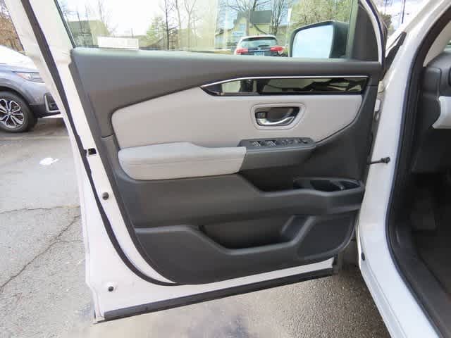 Thumbnail: 2023 Honda Pilot - 17