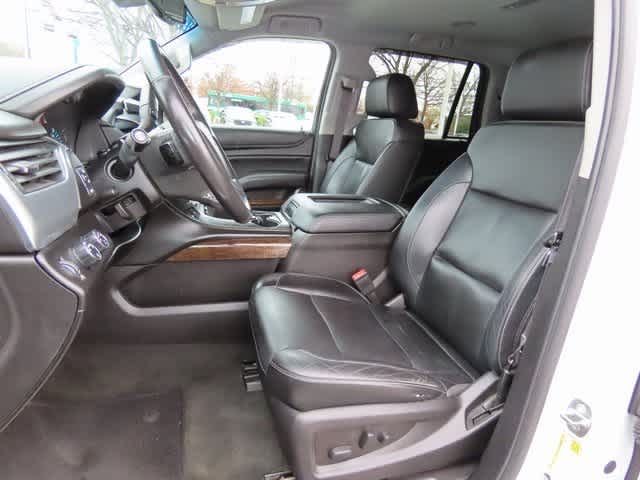 Thumbnail: 2016 Chevrolet Tahoe - 12