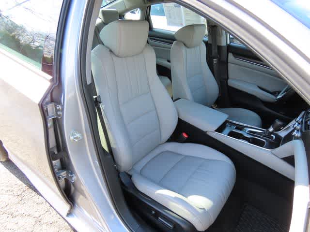 Thumbnail: 2018 Honda Accord - 17