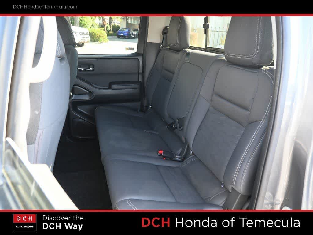 Thumbnail: 2023 Nissan Frontier - 19