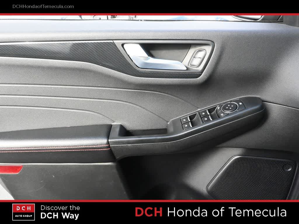 Thumbnail: 2024 Ford Escape - 16