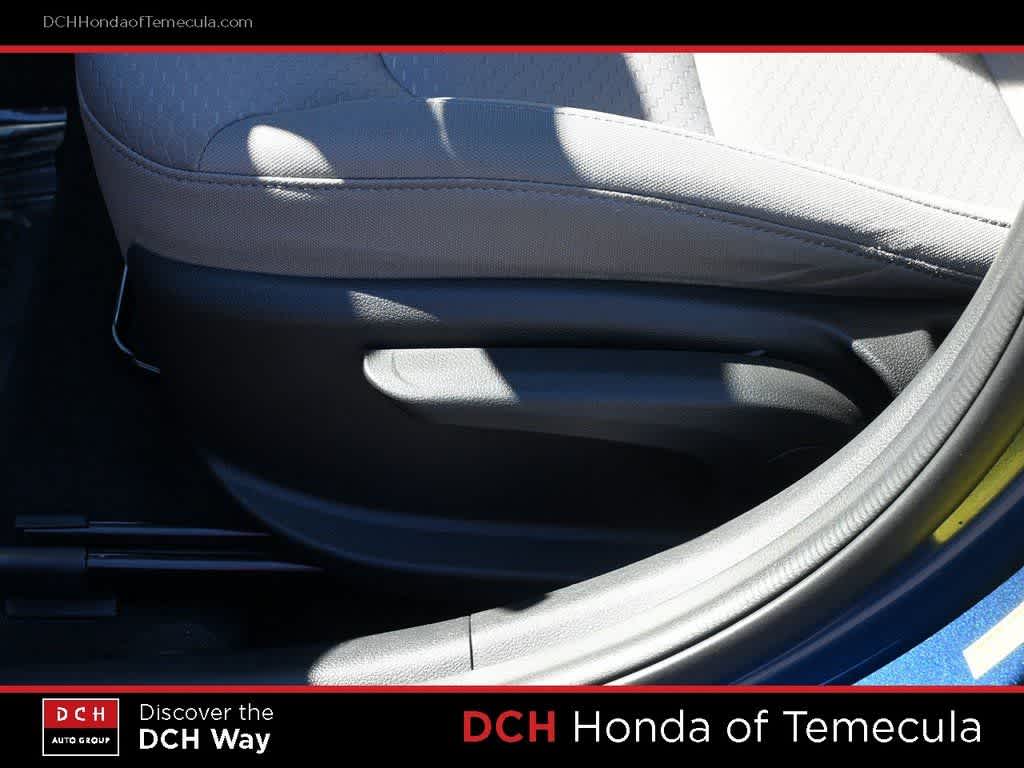 Thumbnail: 2020 Hyundai Elantra - 17