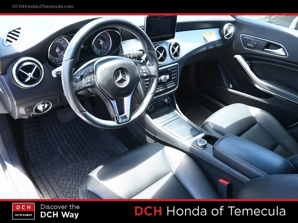 Thumbnail: 2014 Mercedes-Benz CLA - 8