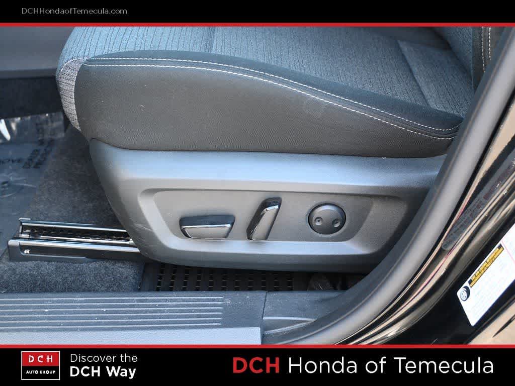 Thumbnail: 2023 Nissan Rogue - 17