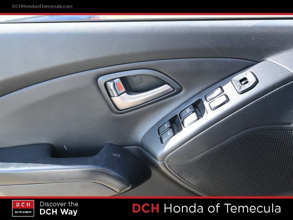 Thumbnail: 2015 Hyundai Tucson - 15