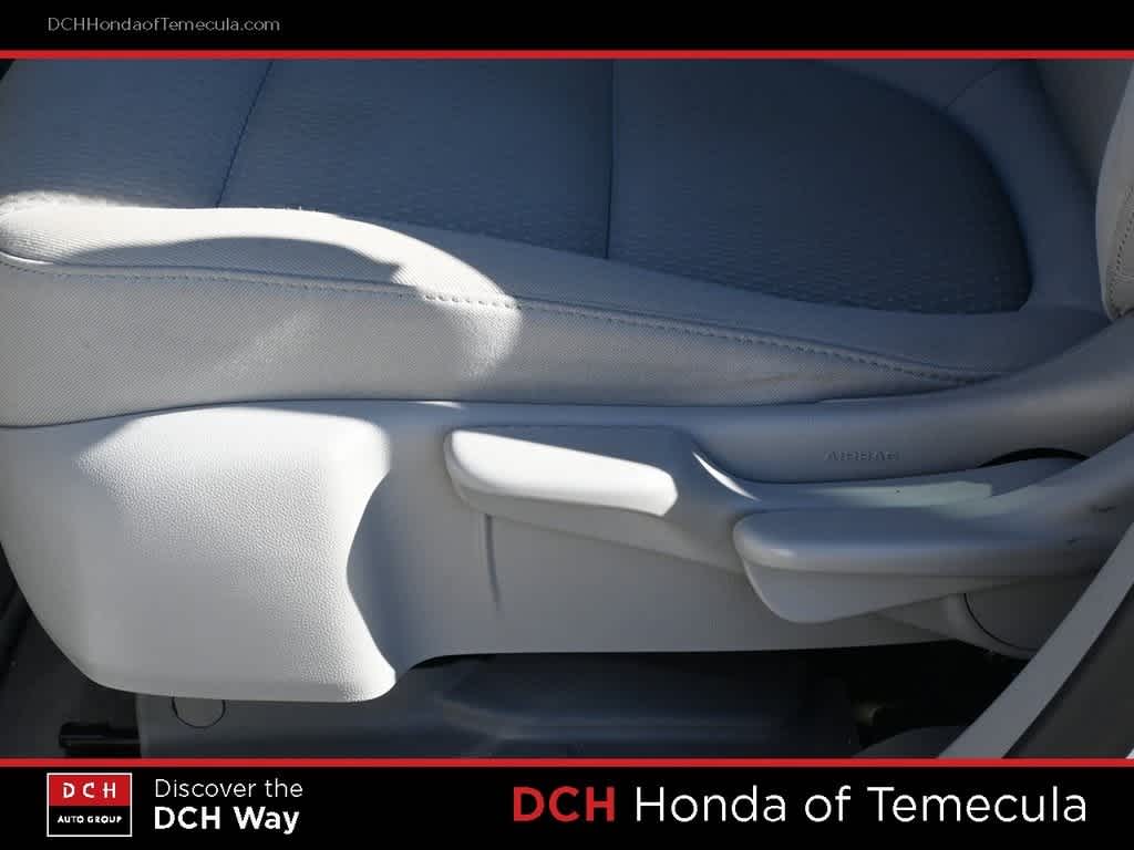 Thumbnail: 2022 GMC Acadia - 16