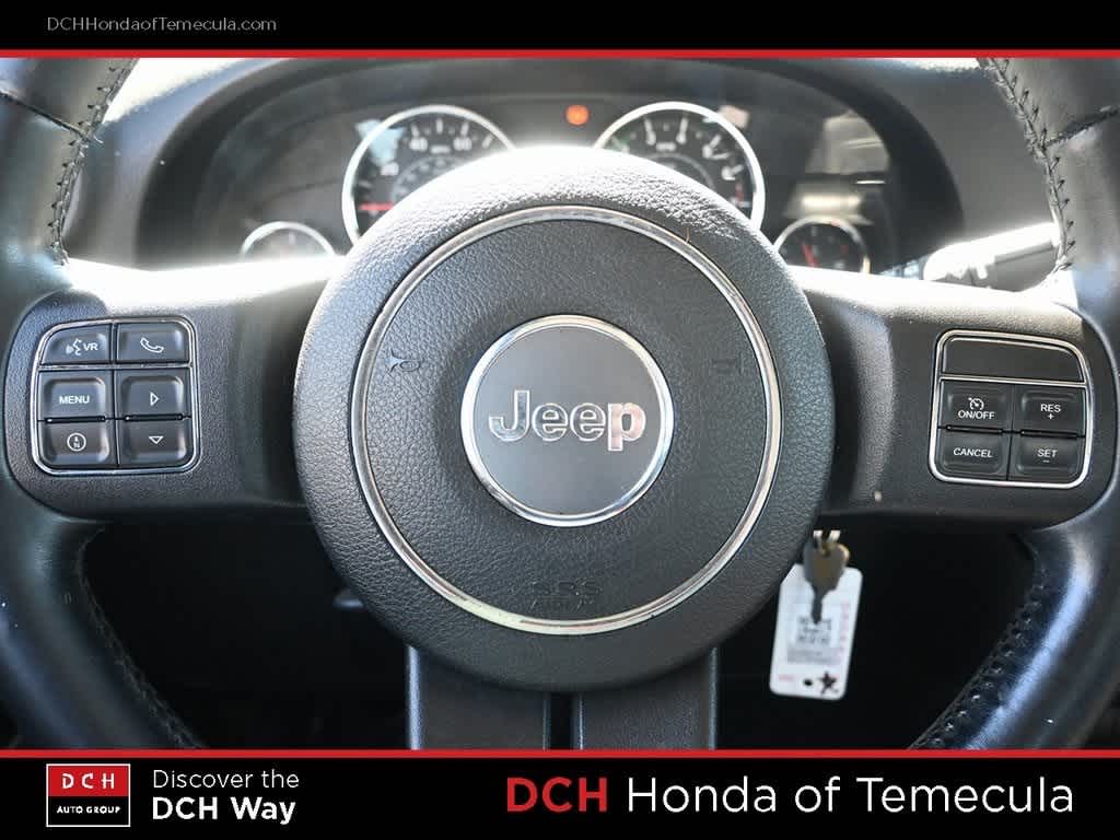 Thumbnail: 2013 Jeep Wrangler - 7