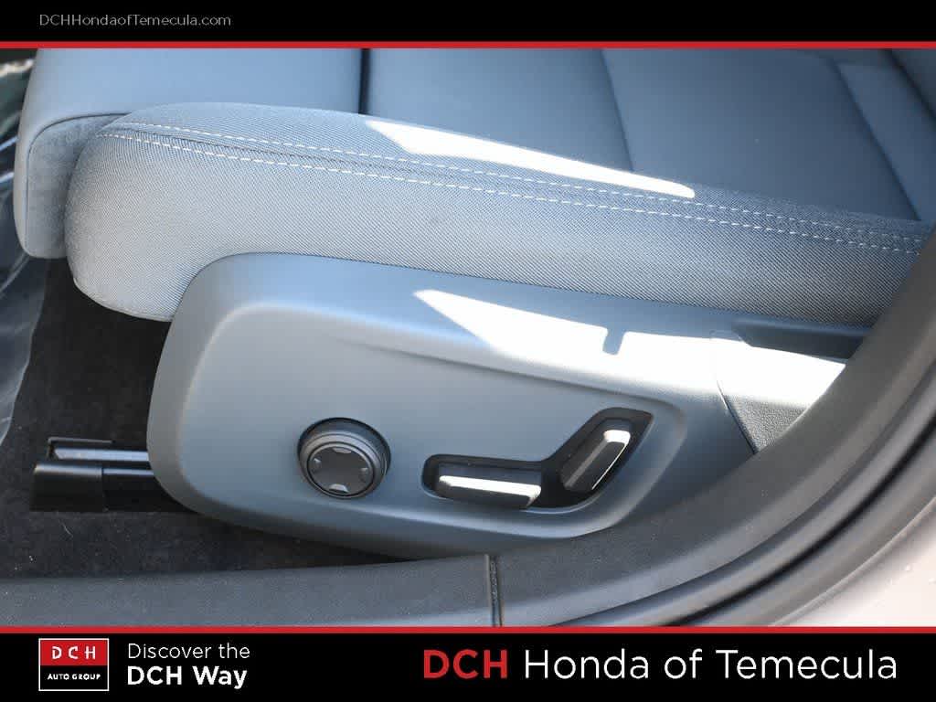 Thumbnail: 2024 Polestar 2 - 17