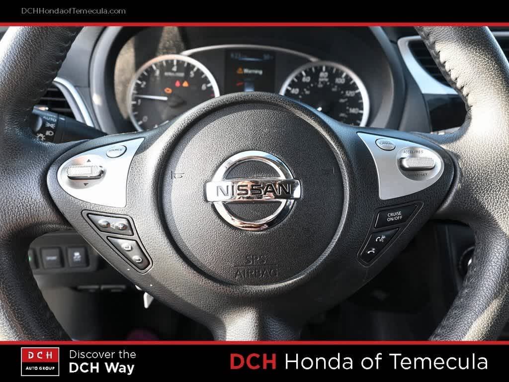 Thumbnail: 2017 Nissan Sentra - 9