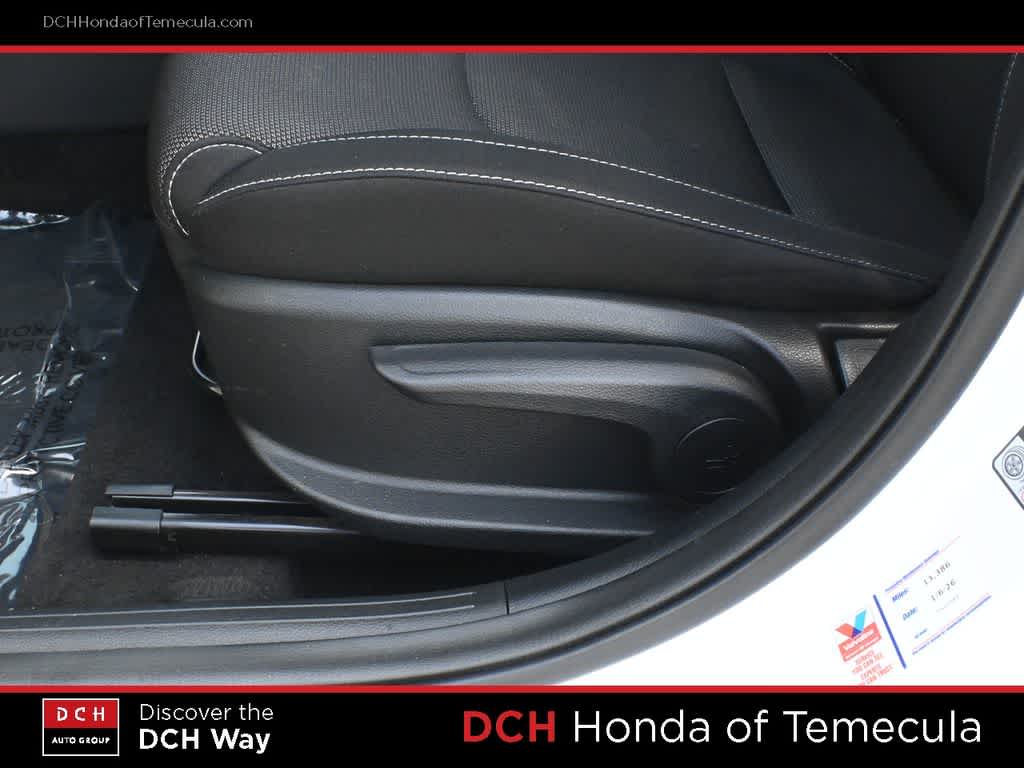 Thumbnail: 2024 Kia Forte - 17