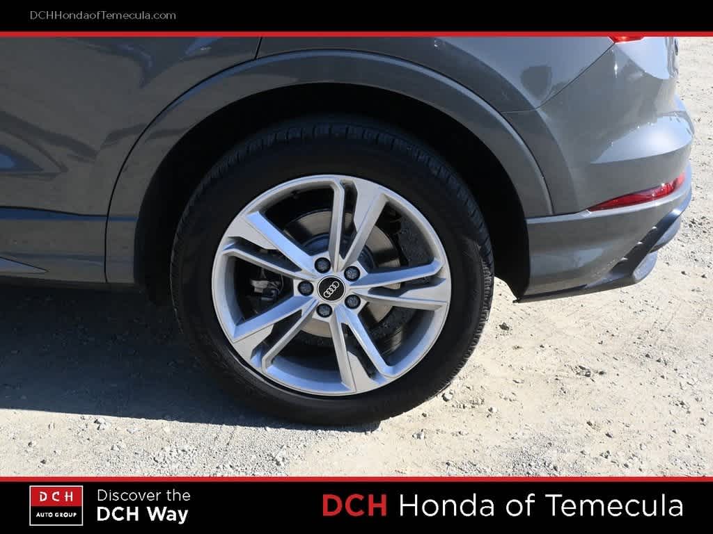 Thumbnail: 2021 Audi Q3 - 22