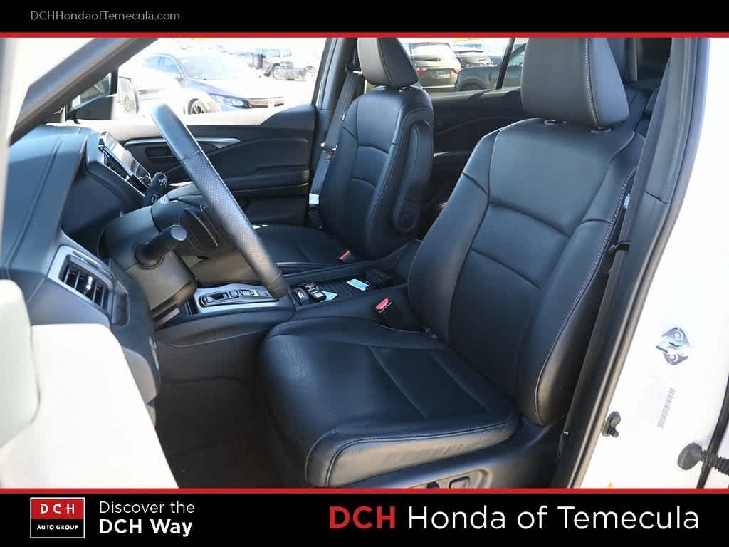 2023 Honda Passport EX-L 17
