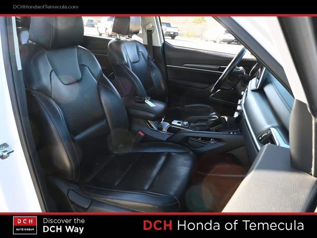 Thumbnail: 2022 Kia Telluride - 21