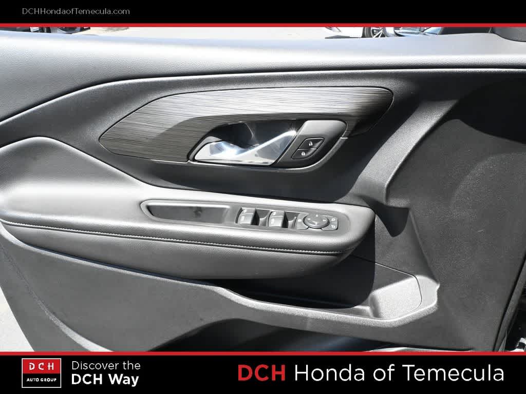 Thumbnail: 2023 GMC Terrain - 16