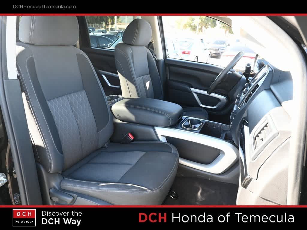 Thumbnail: 2024 Nissan Titan - 21