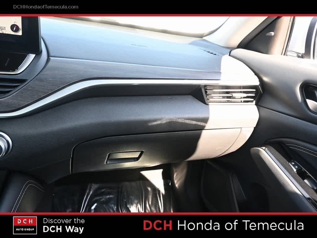 Thumbnail: 2023 Nissan Altima - 14