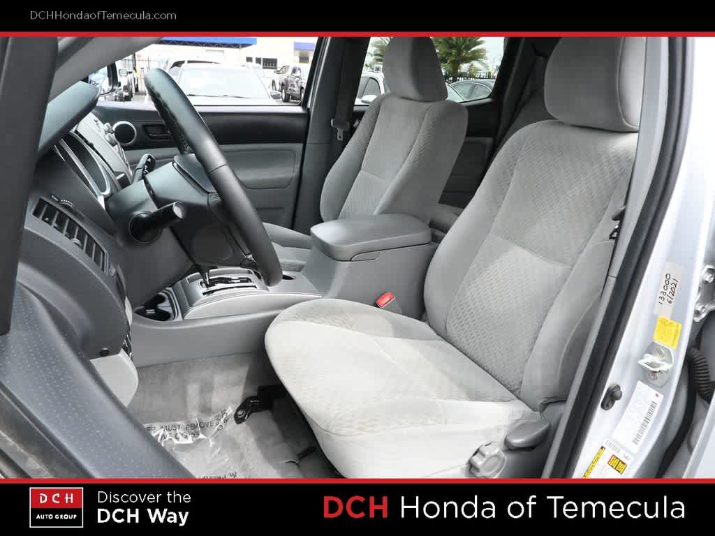 Thumbnail: 2010 Toyota Tacoma - 18