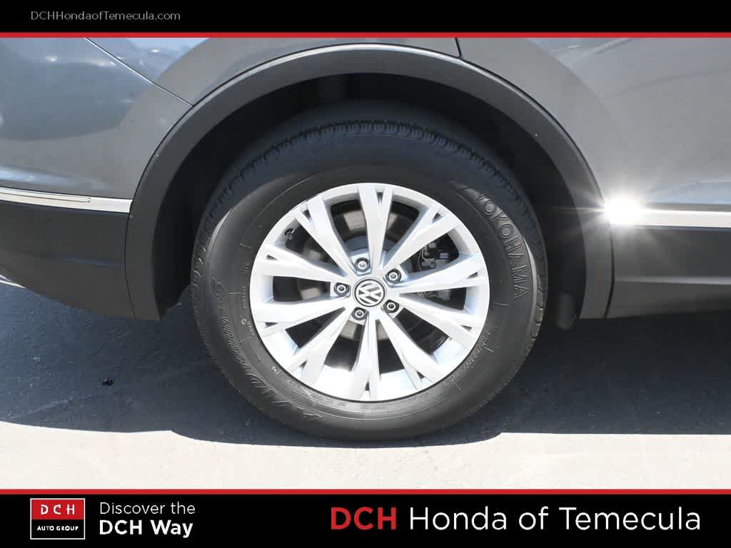 Thumbnail: 2018 Volkswagen Tiguan - 23