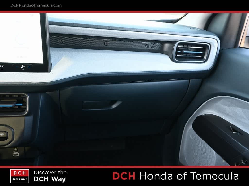 Thumbnail: 2025 Ford Maverick - 13