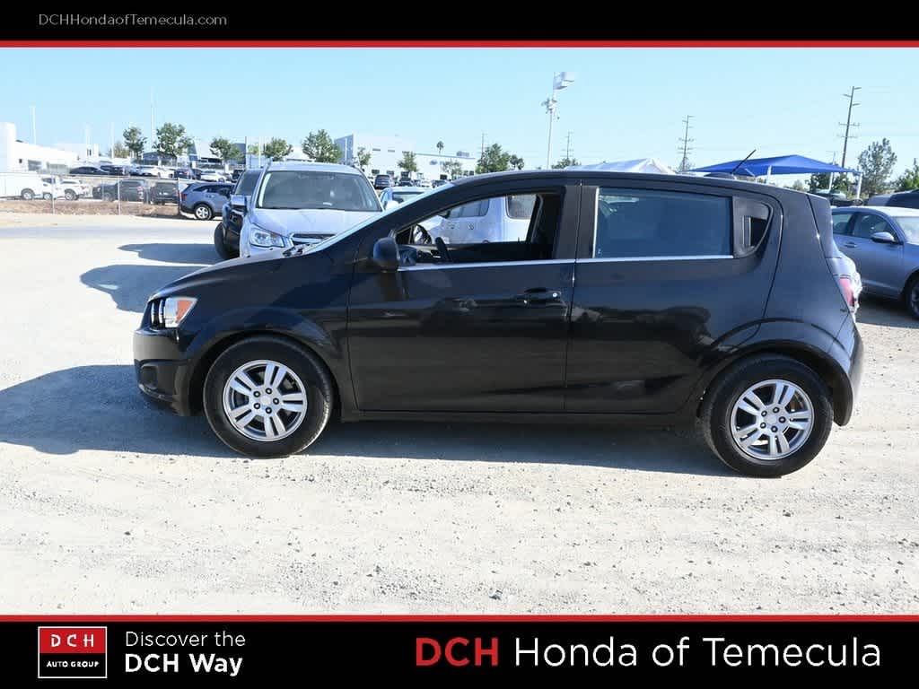 Thumbnail: 2016 Chevrolet Sonic - 4