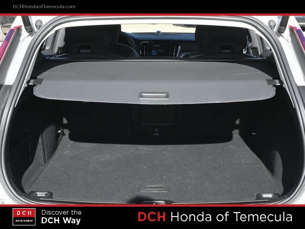 Thumbnail: 2024 Volvo S60 - 21