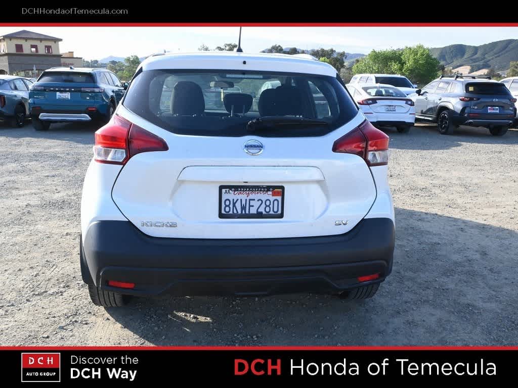 Thumbnail: 2019 Nissan Kicks - 6