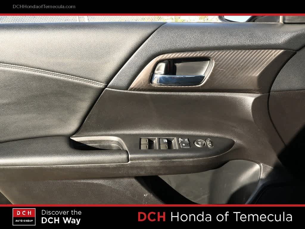 Thumbnail: 2017 Honda Accord - 15