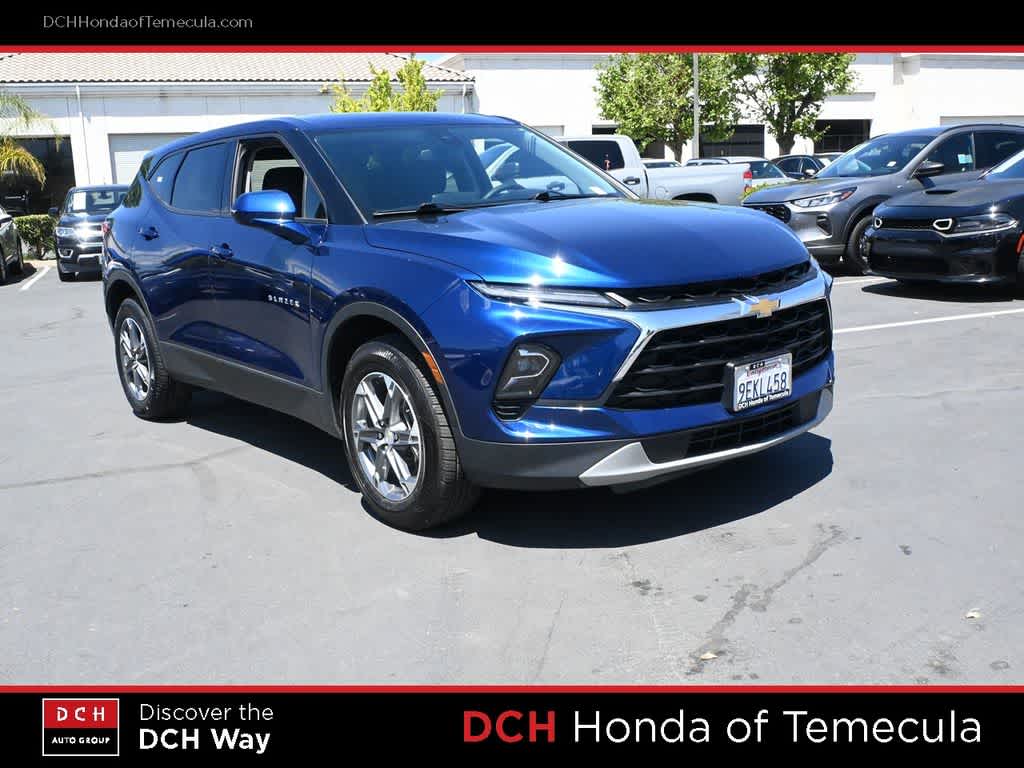 Thumbnail: 2023 Chevrolet Blazer - 3