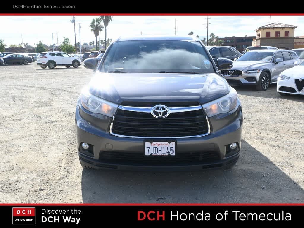 Thumbnail: 2015 Toyota Highlander - 2