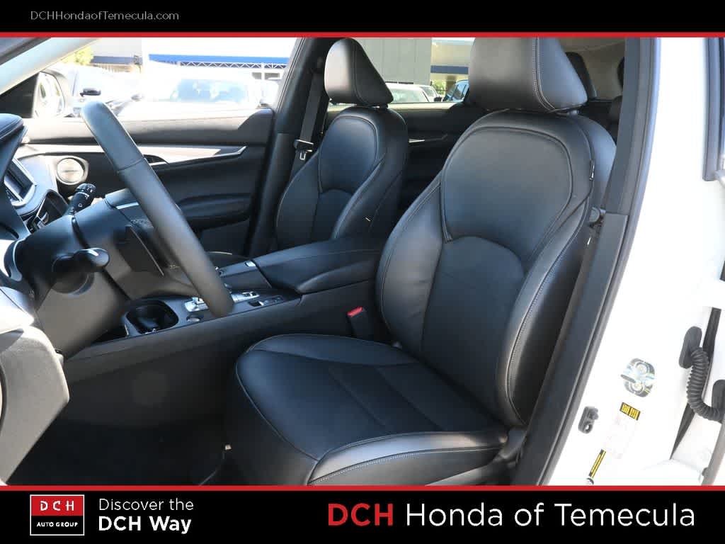 Thumbnail: 2023 INFINITI QX50 - 18