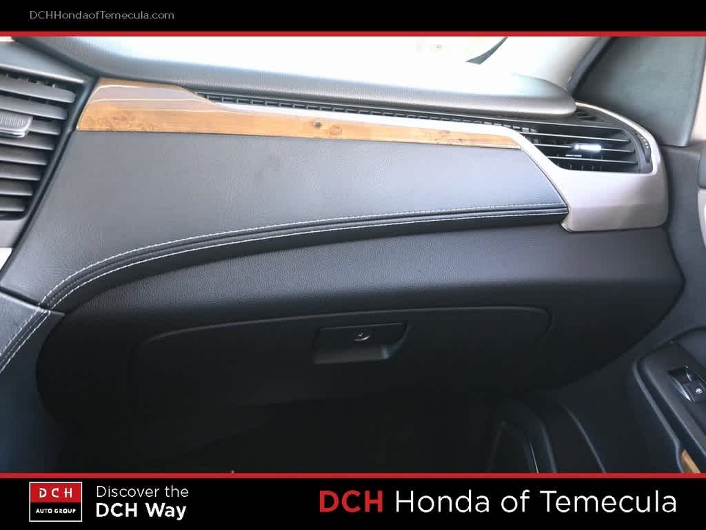 Thumbnail: 2017 GMC Yukon XL - 14