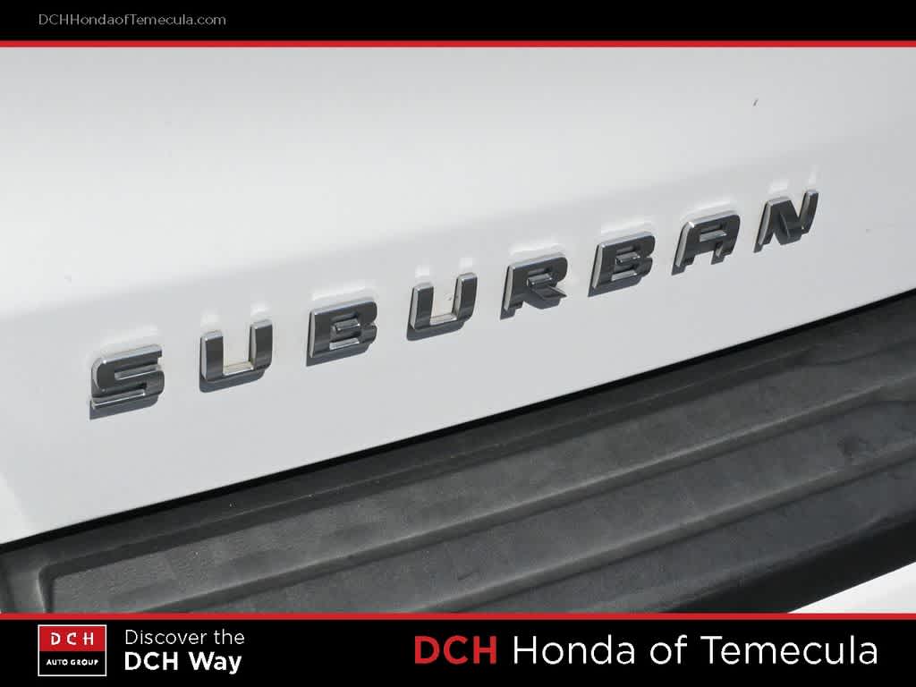 Thumbnail: 2019 Chevrolet Suburban - 7