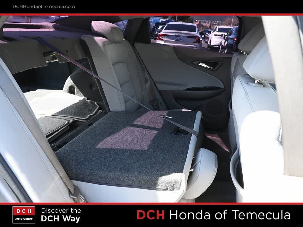 Thumbnail: 2022 Chevrolet Malibu - 22