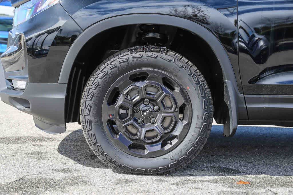 Thumbnail: 2026 Honda Ridgeline - 10