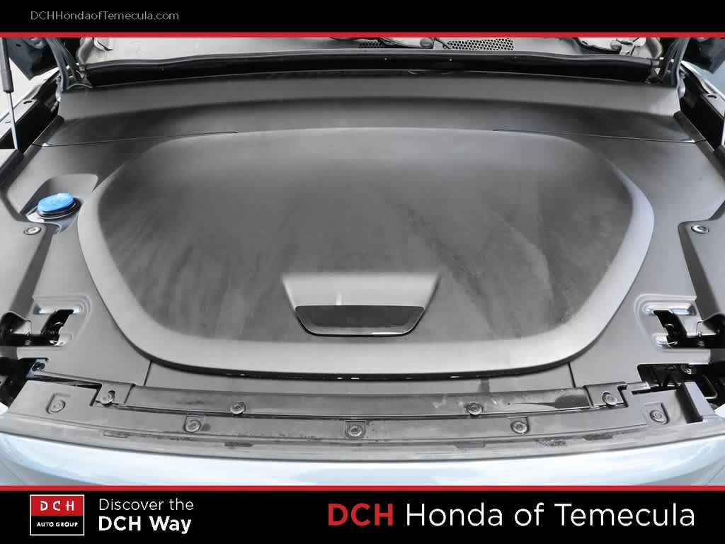 Thumbnail: 2023 Volvo C40 - 23