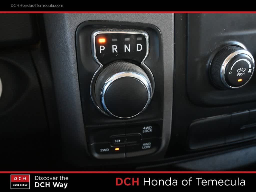 Thumbnail: 2019 RAM 1500 Classic - 11