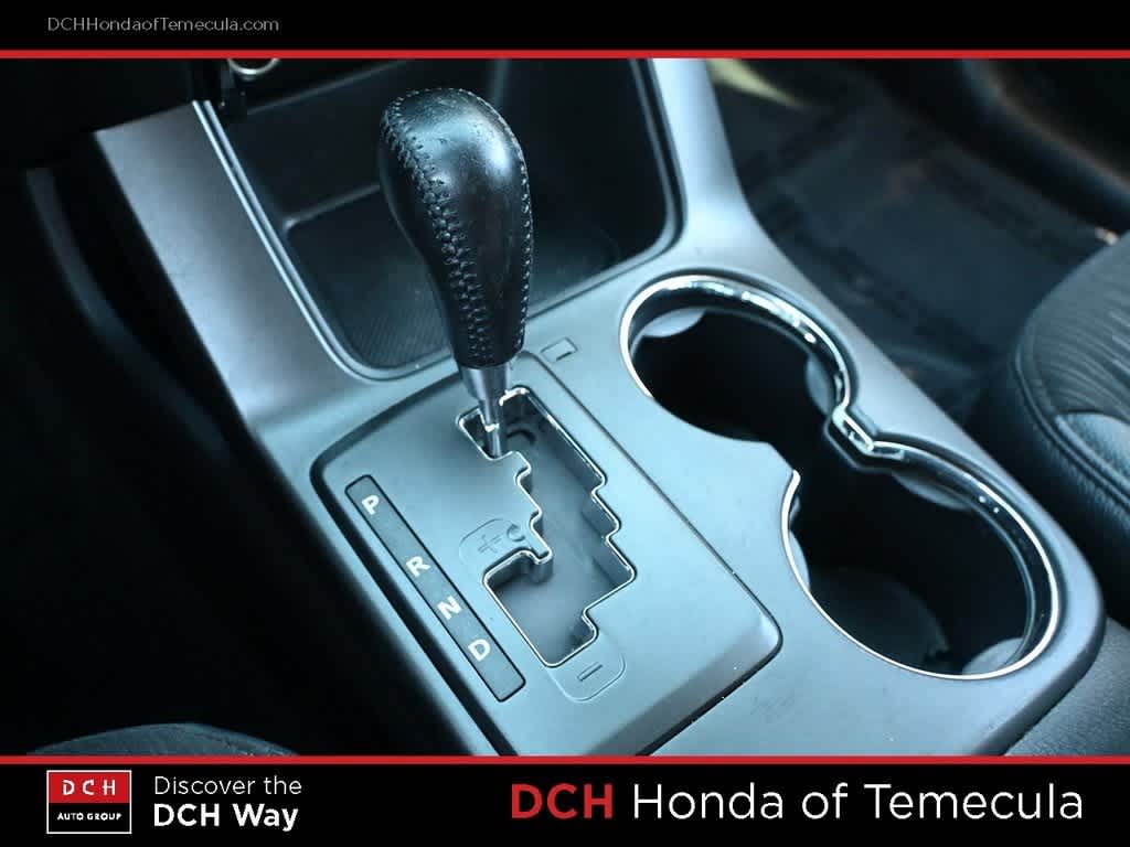 Thumbnail: 2012 Kia Sorento - 11