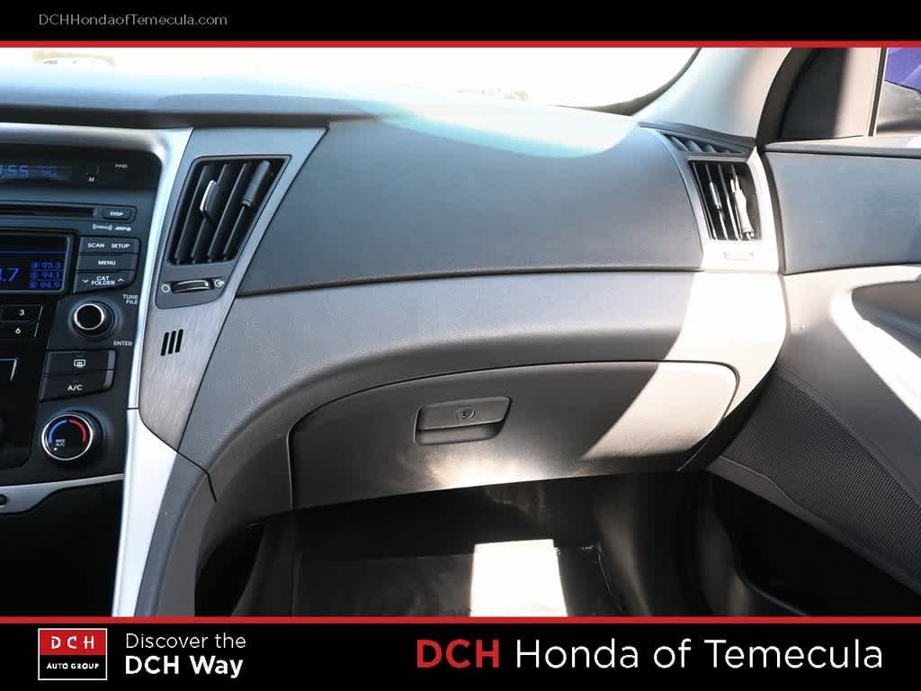 Thumbnail: 2014 Hyundai Sonata - 13