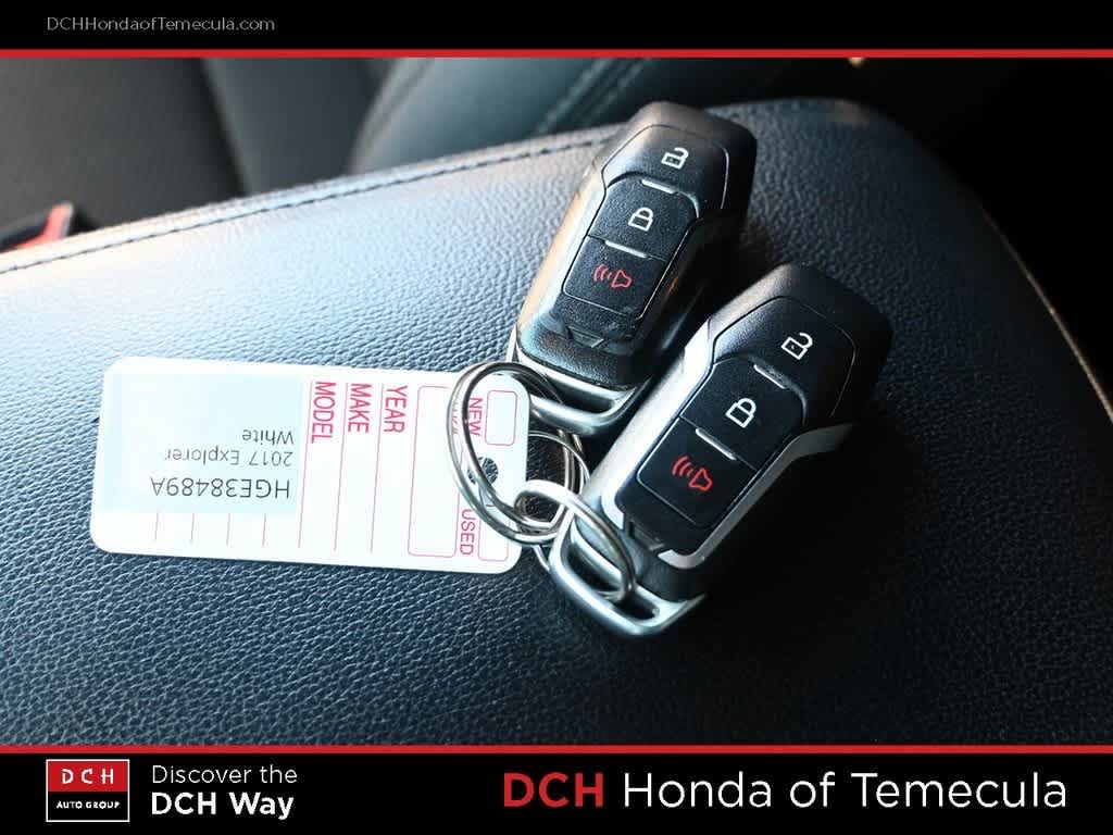 Thumbnail: 2017 Ford Explorer - 9