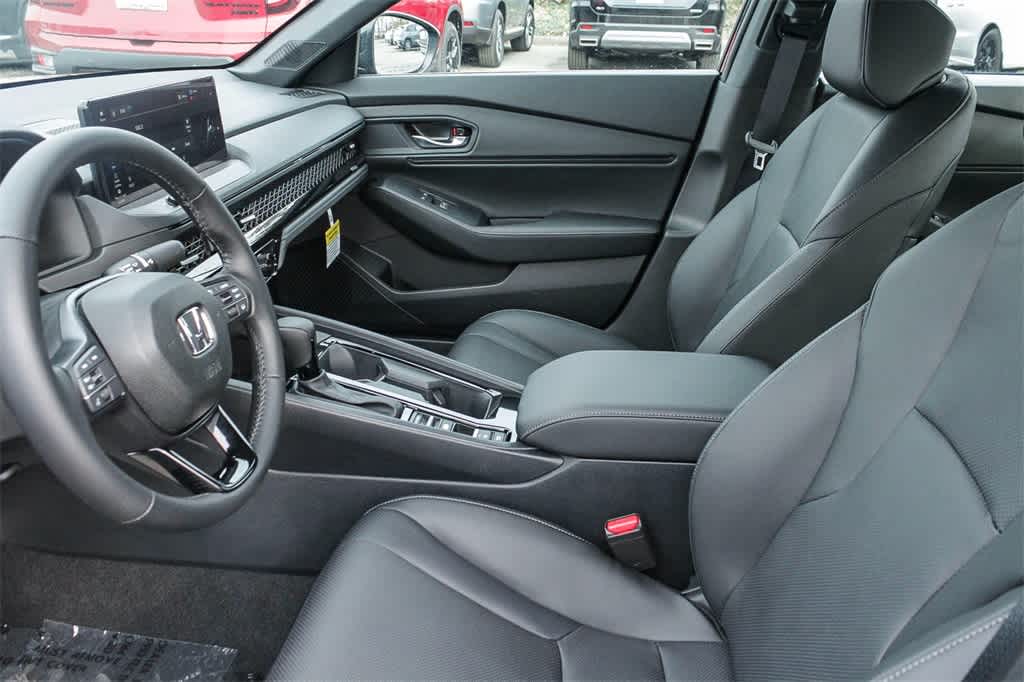 2025 Honda Accord Sport-L 19