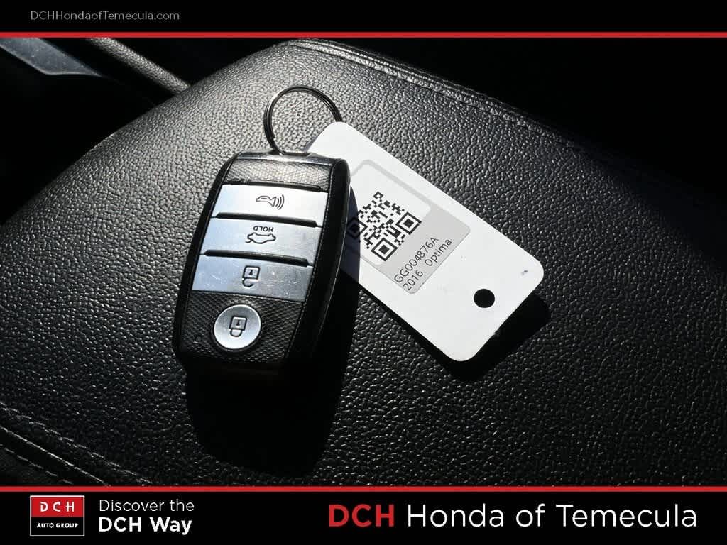 Thumbnail: 2016 Kia Optima - 15