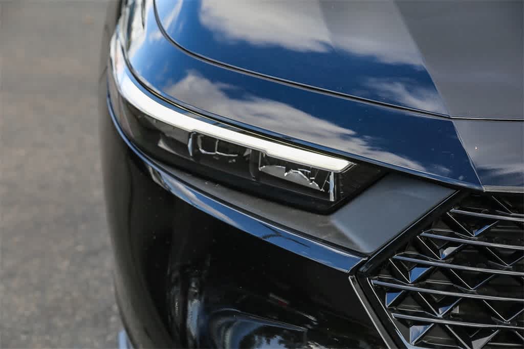 2025 Honda Accord Sport 10