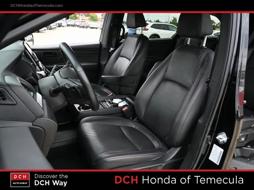 Thumbnail: 2023 Honda Odyssey - 17