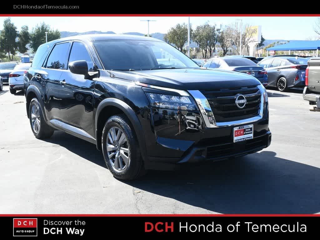 Thumbnail: 2024 Nissan Pathfinder - 3