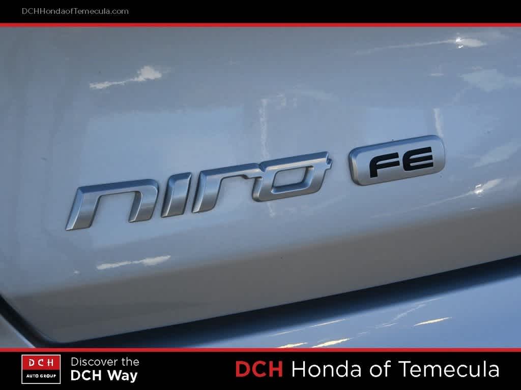 Thumbnail: 2017 Kia Niro - 7