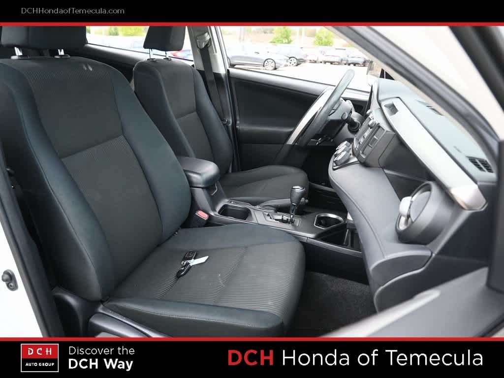 Thumbnail: 2016 Toyota RAV4 - 20