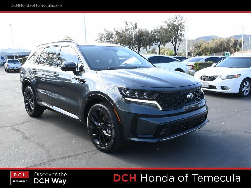 Thumbnail: 2021 Kia Sorento - 3