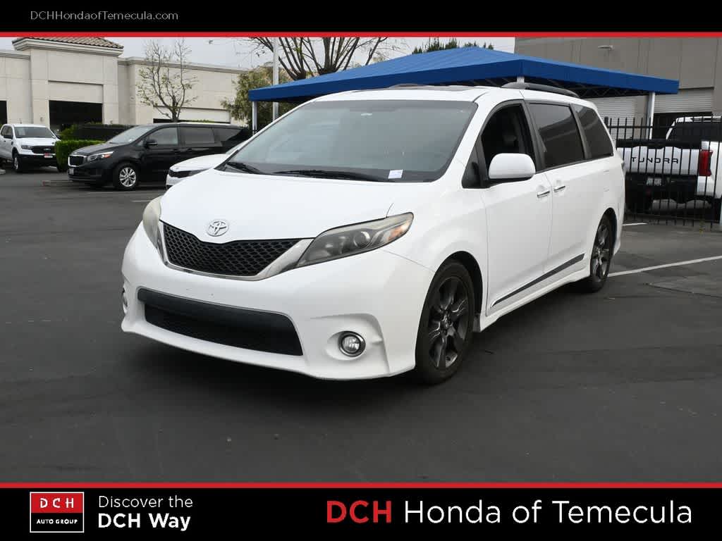 2016 Toyota Sienna SE -
                  Temecula, CA